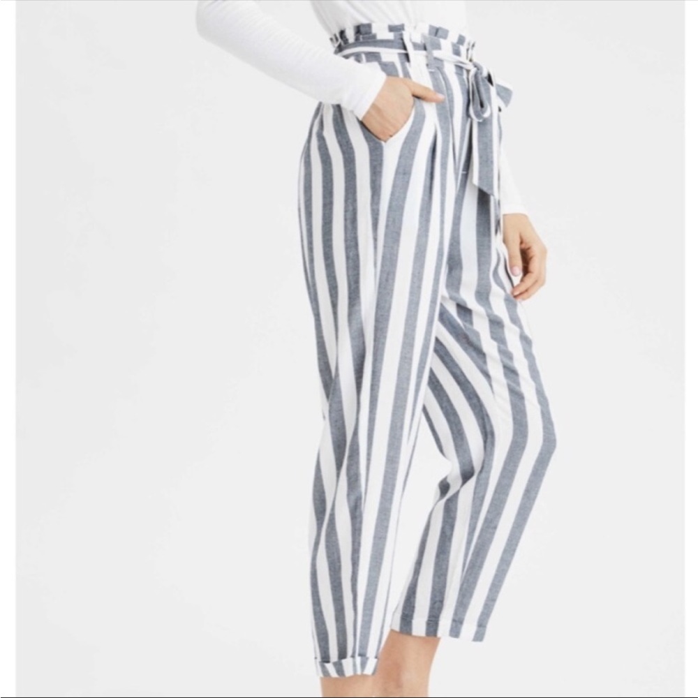 AE High-Waisted Paperbag Tapered Pant